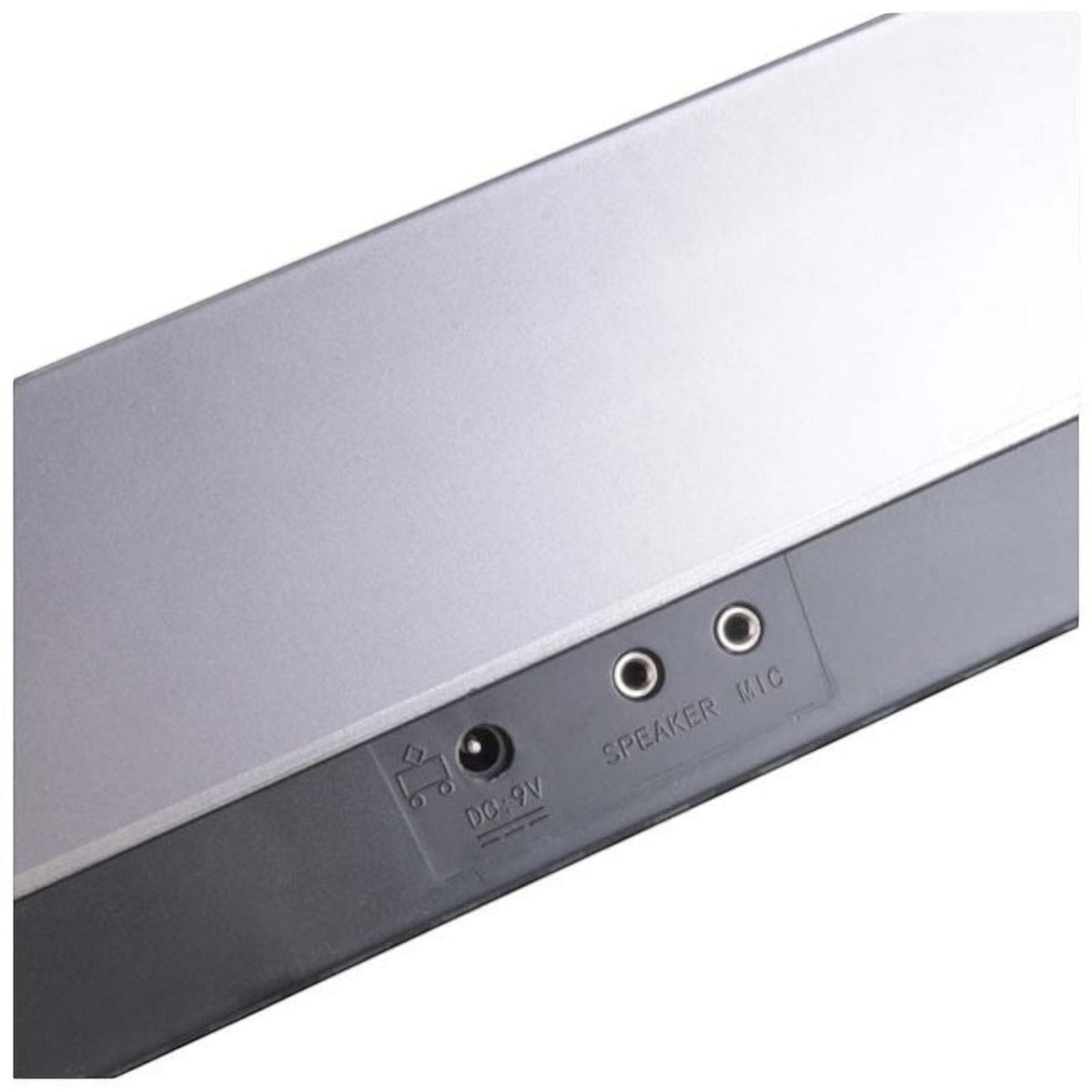 Orga electronica MQ-001UF, 61 clape, 100 ritmuri, 100 tonuri, 10 melodii demo, USB, Radio FM, MP3, Afisaj LCD, microfon inclus
